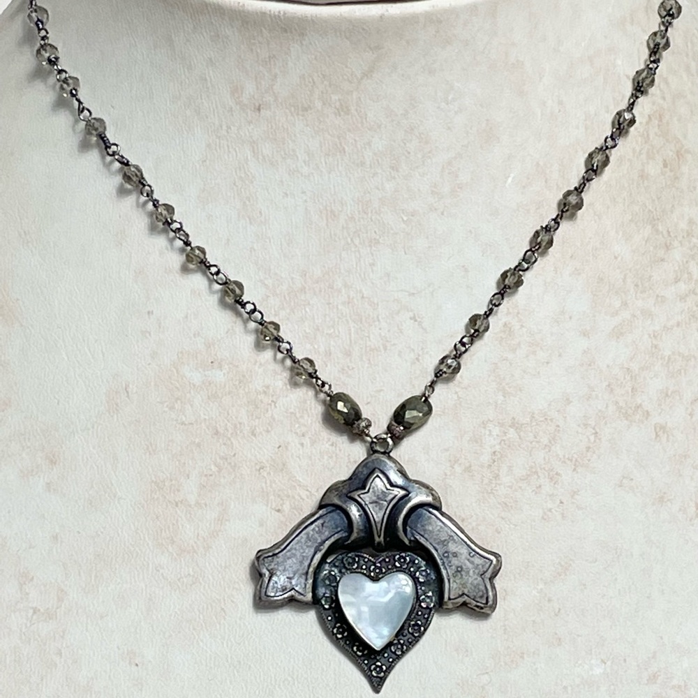 Heart Pendant necklace